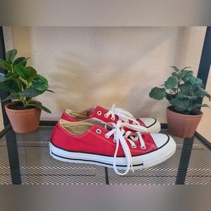 All Star Chuck Taylor Converse